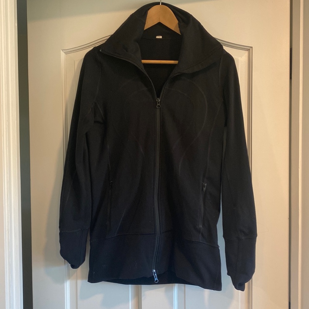 lululemon size 6 black jacket